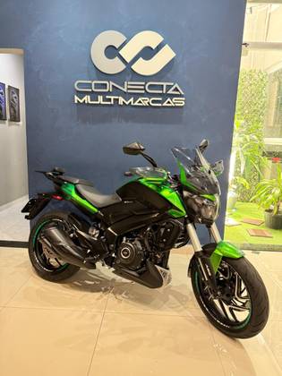 BAJAJ DOMINAR 400 